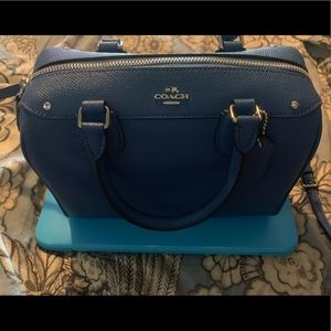 🌺 4th of July sale🌼Coach mini Bennett